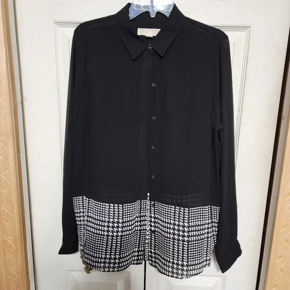Michael Kors Black and White Button-Up Shirt - Picture 2 of 10